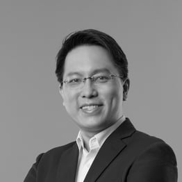 Alvin Tan Headshot B&W